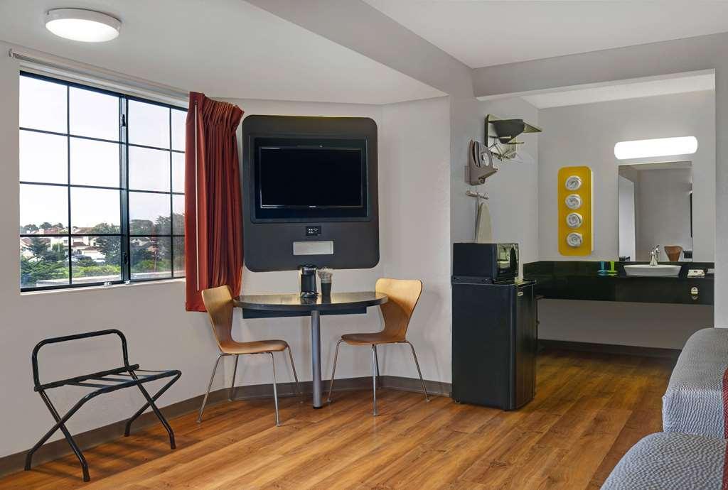 Motel 6-Marina, Ca - Monterey Facilidades foto