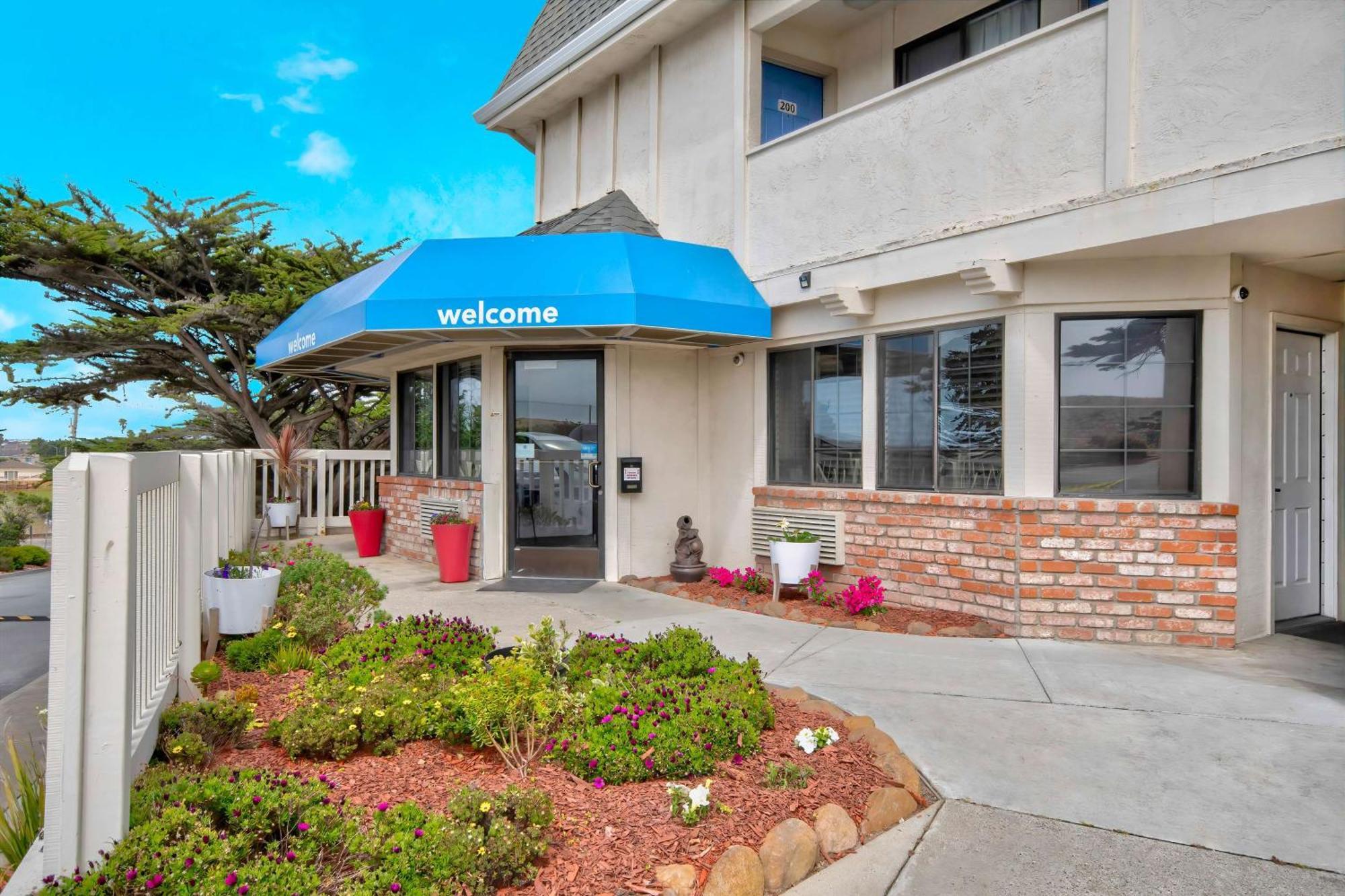 Motel 6-Marina, Ca - Monterey Exterior foto